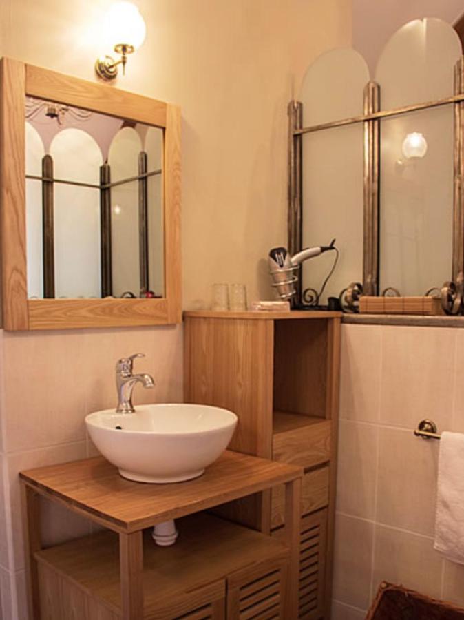 La Maison Rouzies La Bastide-l'Eveque Bagian luar foto